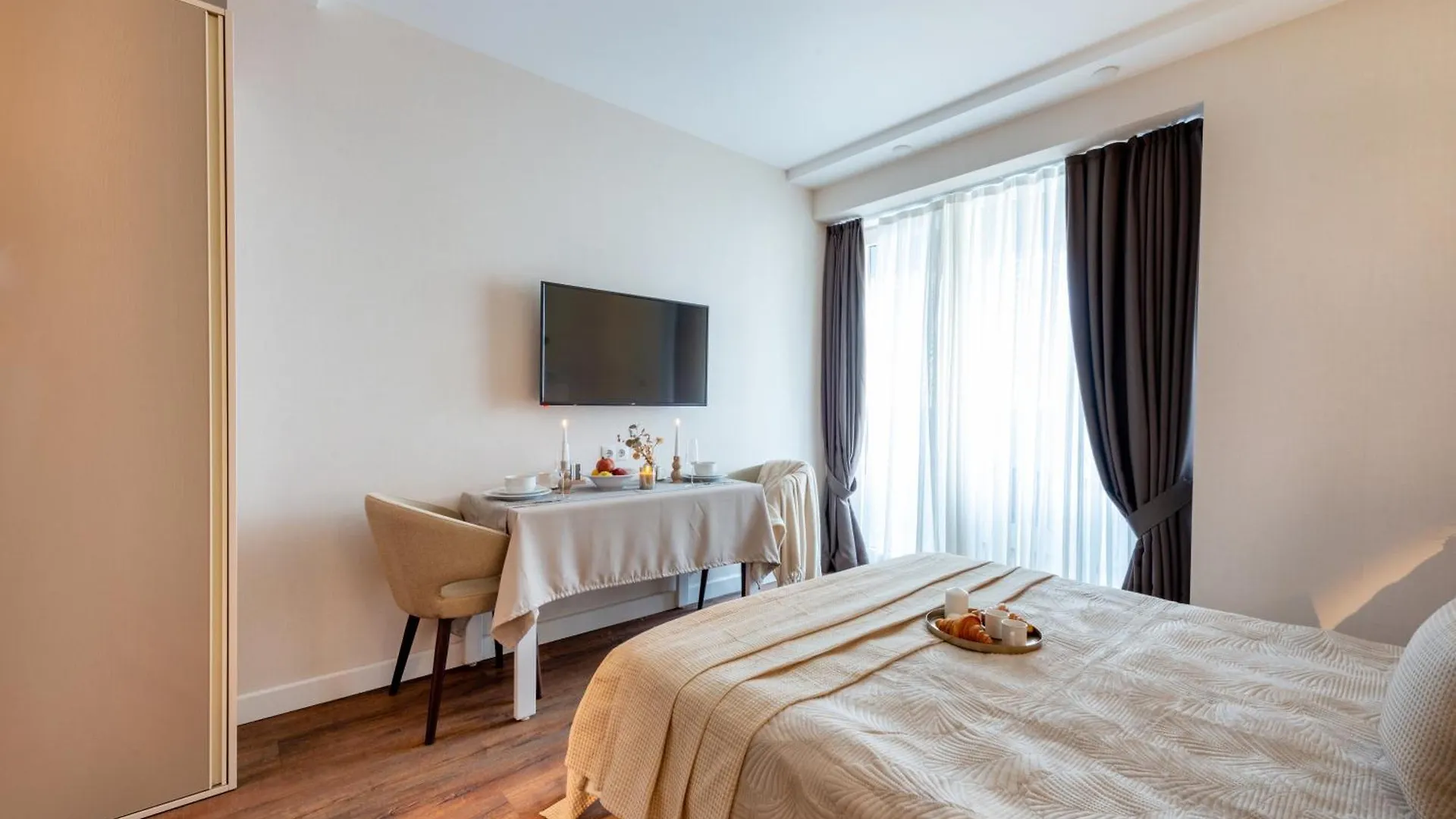 Fountain Vista Luxury Residence By Aesthaven Batumi 0*,  Gruzie